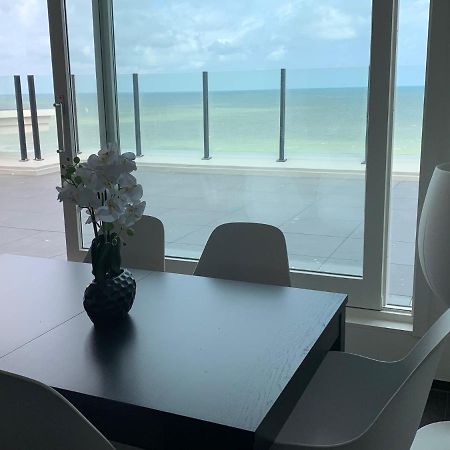 Ultra-Luxury Penthouse With A Generous Terrace And Breathtaking Sea View T71 Apartment Oostende Bagian luar foto