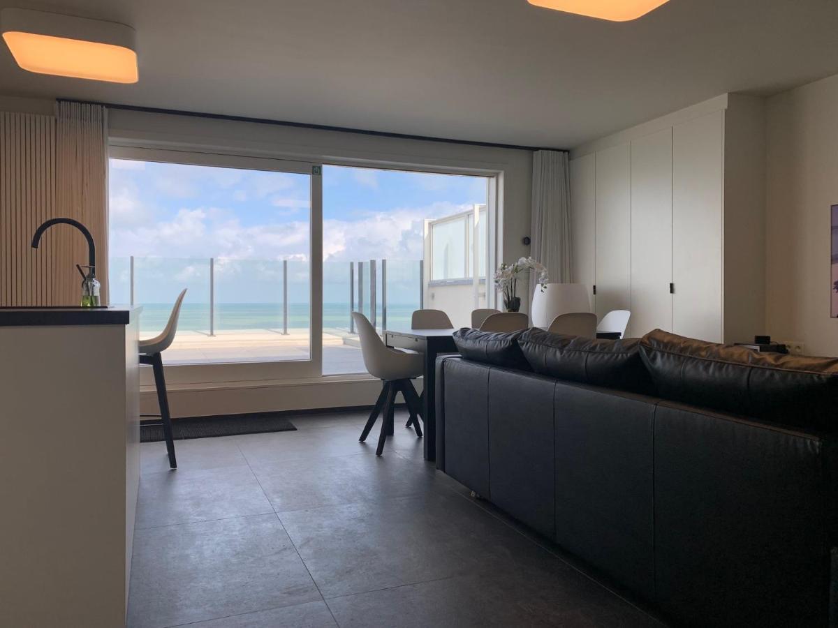 Ultra-Luxury Penthouse With A Generous Terrace And Breathtaking Sea View T71 Apartment Oostende Bagian luar foto